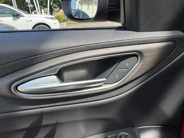 Alfa Romeo Giulia view 15