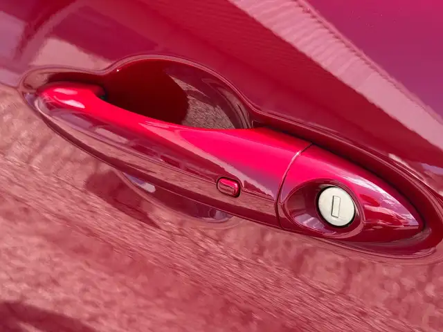 Alfa Romeo Giulia view 11