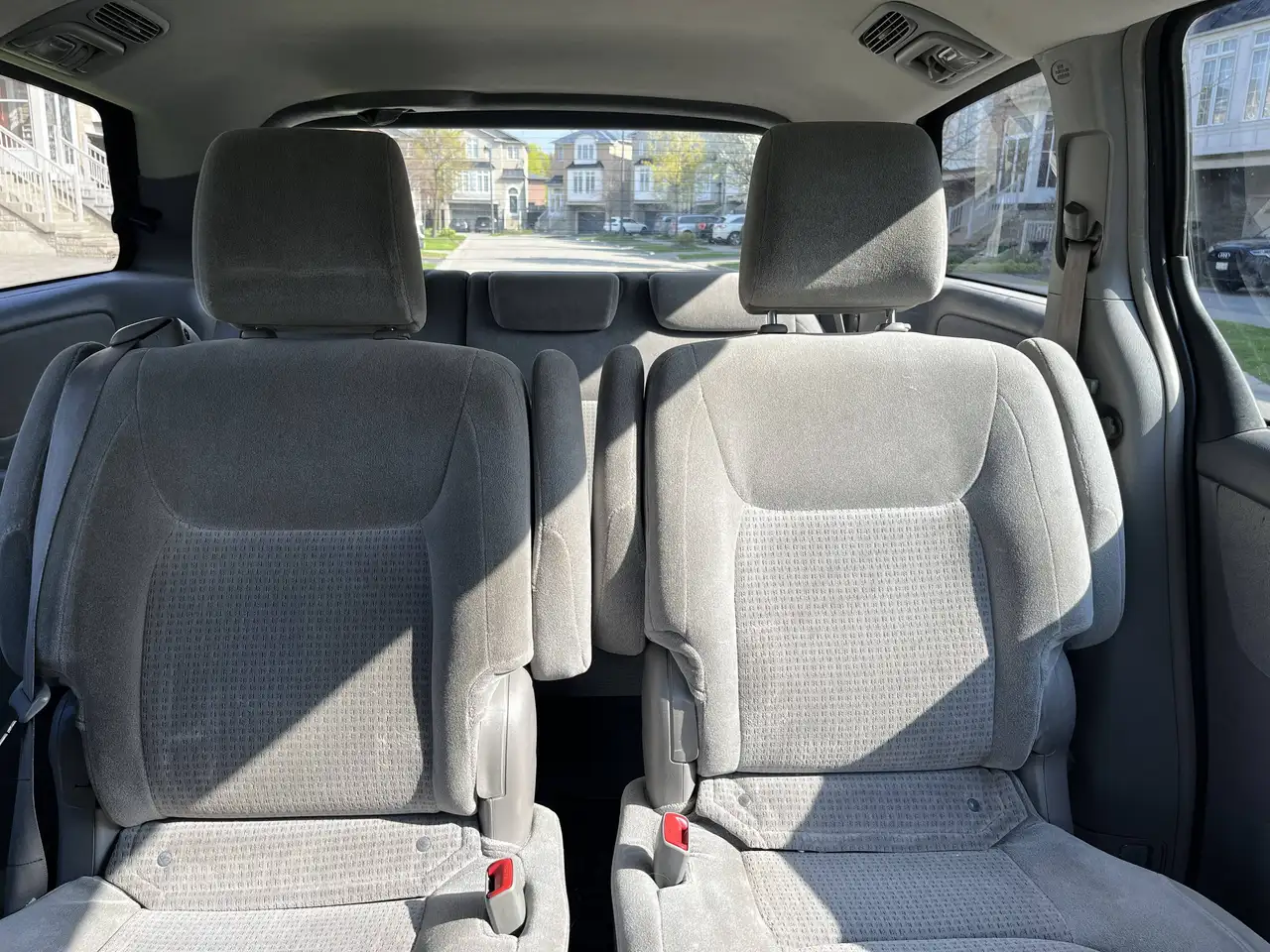 Toyota Sienna снимка Toyota Sienna