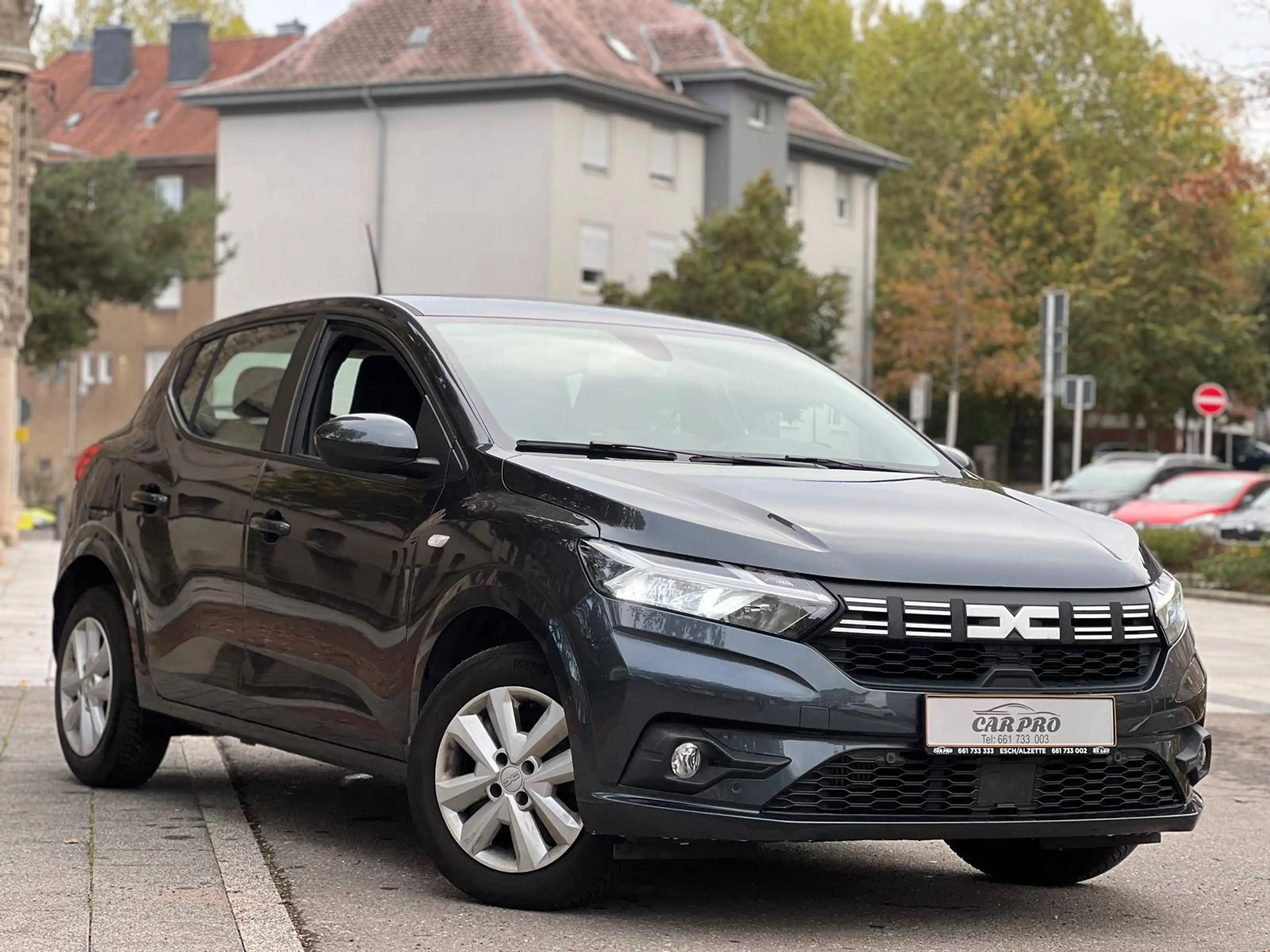 Dacia Sandero Manuelle / Essence — photo 2