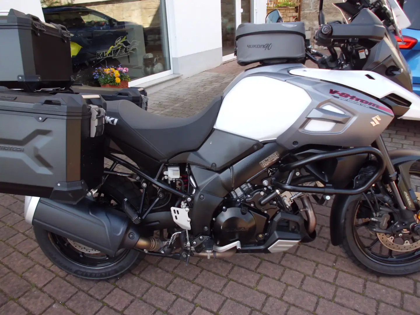 Suzuki V-Strom 1000 DL1000AL8 Alb - 1
