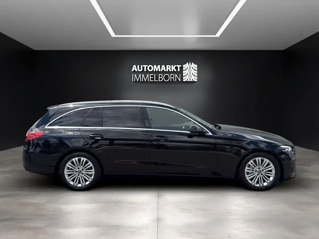 Mercedes-Benz C-Class view 7