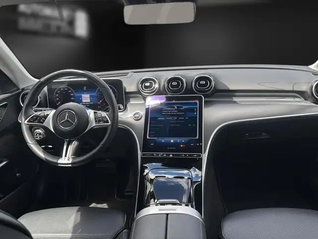 Mercedes-Benz C-Class view 15