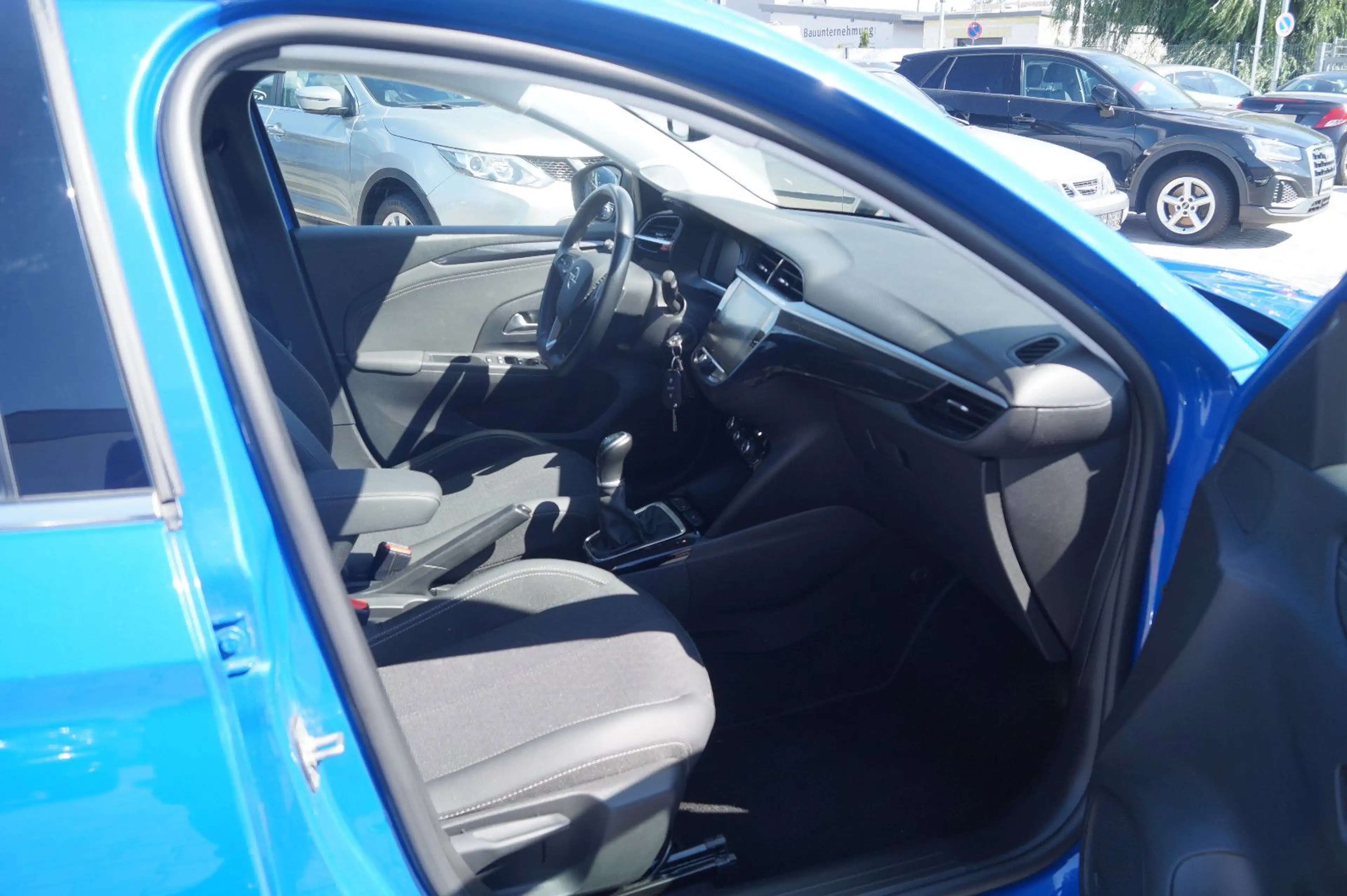Opel Corsa F Klimaau Navi Kamera PDC SHZ LED Tempomat — photo 9