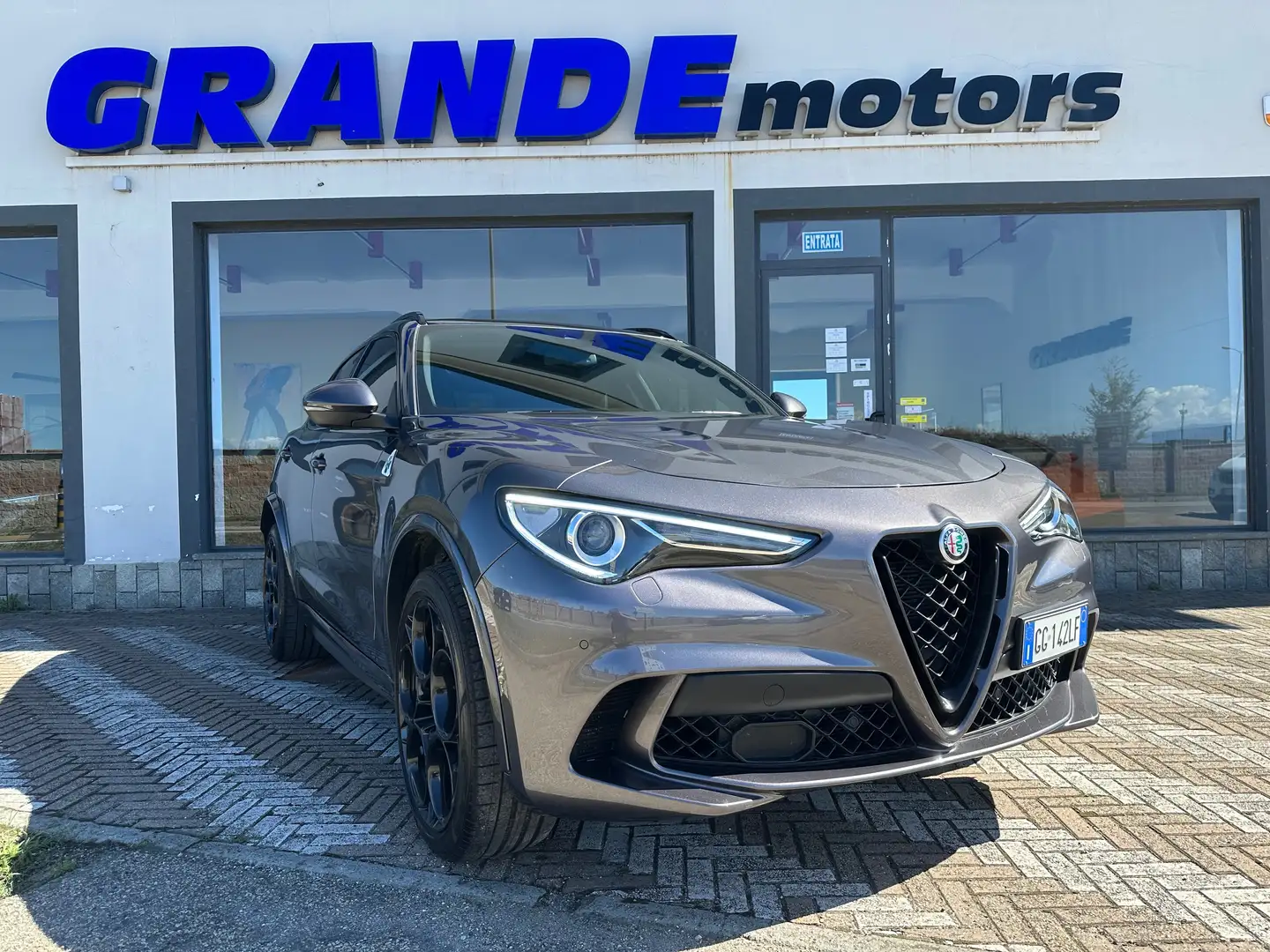 Alfa Romeo Stelvio Stelvio 2.9 V6 Quadrifoglio Q4510cvTetto+Akrapovic Grigio - 2
