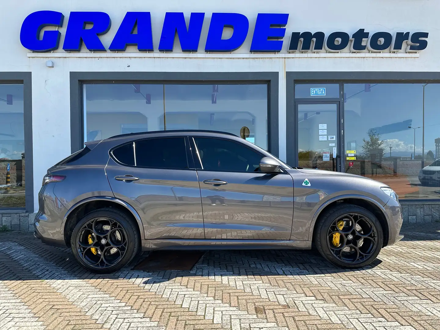 Alfa Romeo Stelvio Stelvio 2.9 V6 Quadrifoglio Q4510cvTetto+Akrapovic Grigio - 1