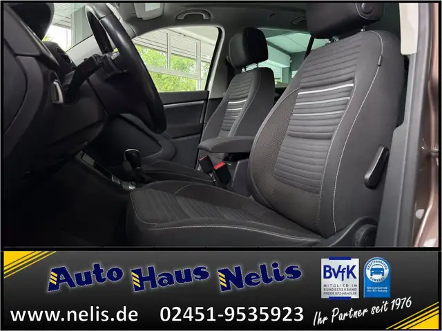 Volkswagen Tiguan view 8