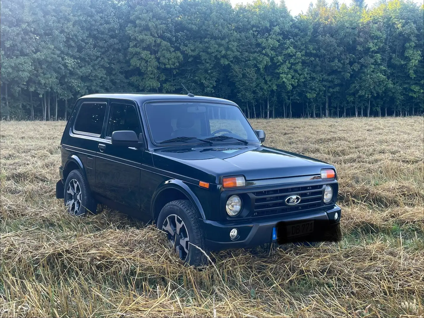 Lada Niva Niva LPG 4x4 Grün - 1