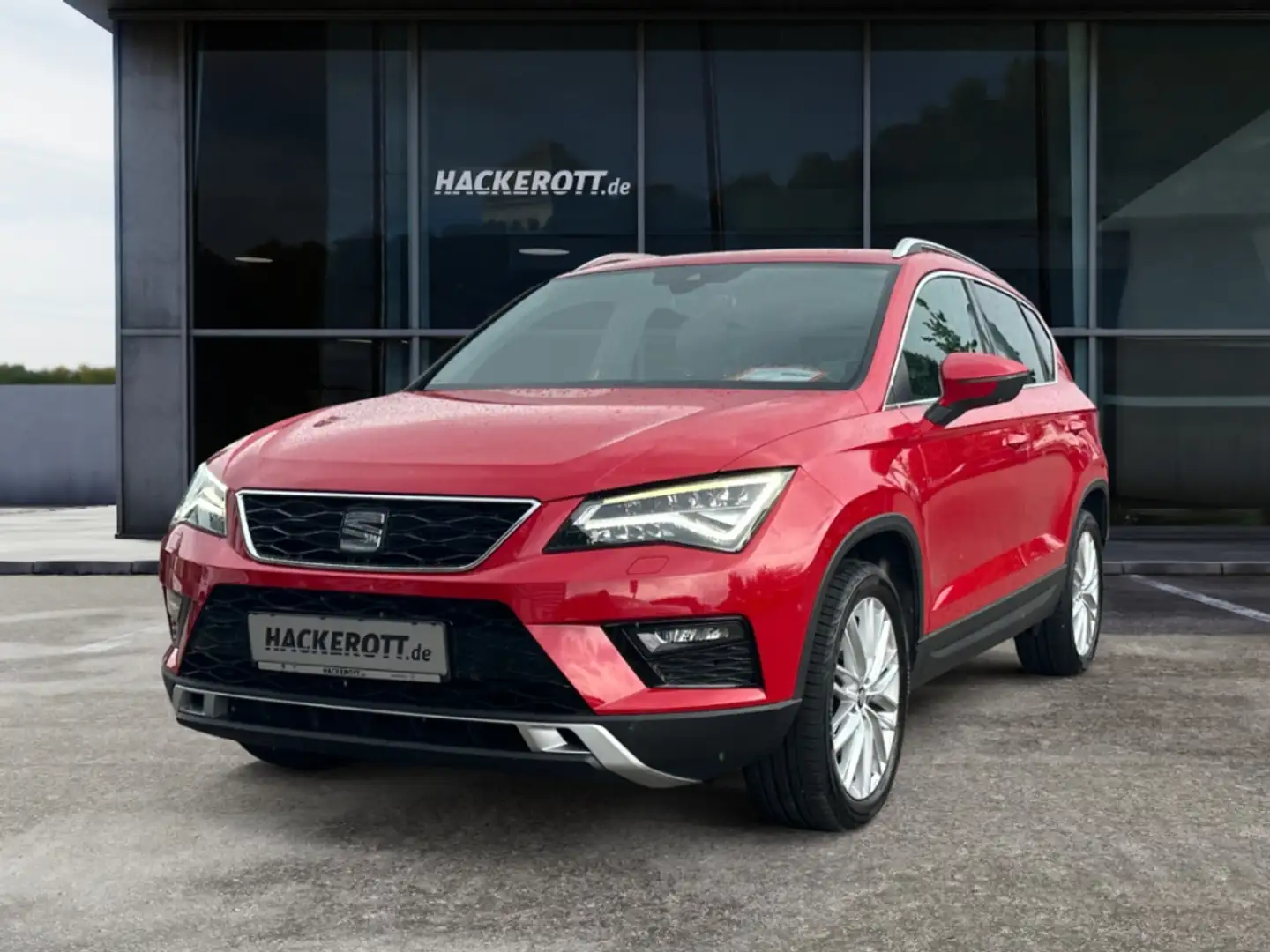 SEAT Ateca Xcellence 4Drive 1.5 TSI DSG LED Navi Rückfahrkame Rot - 1