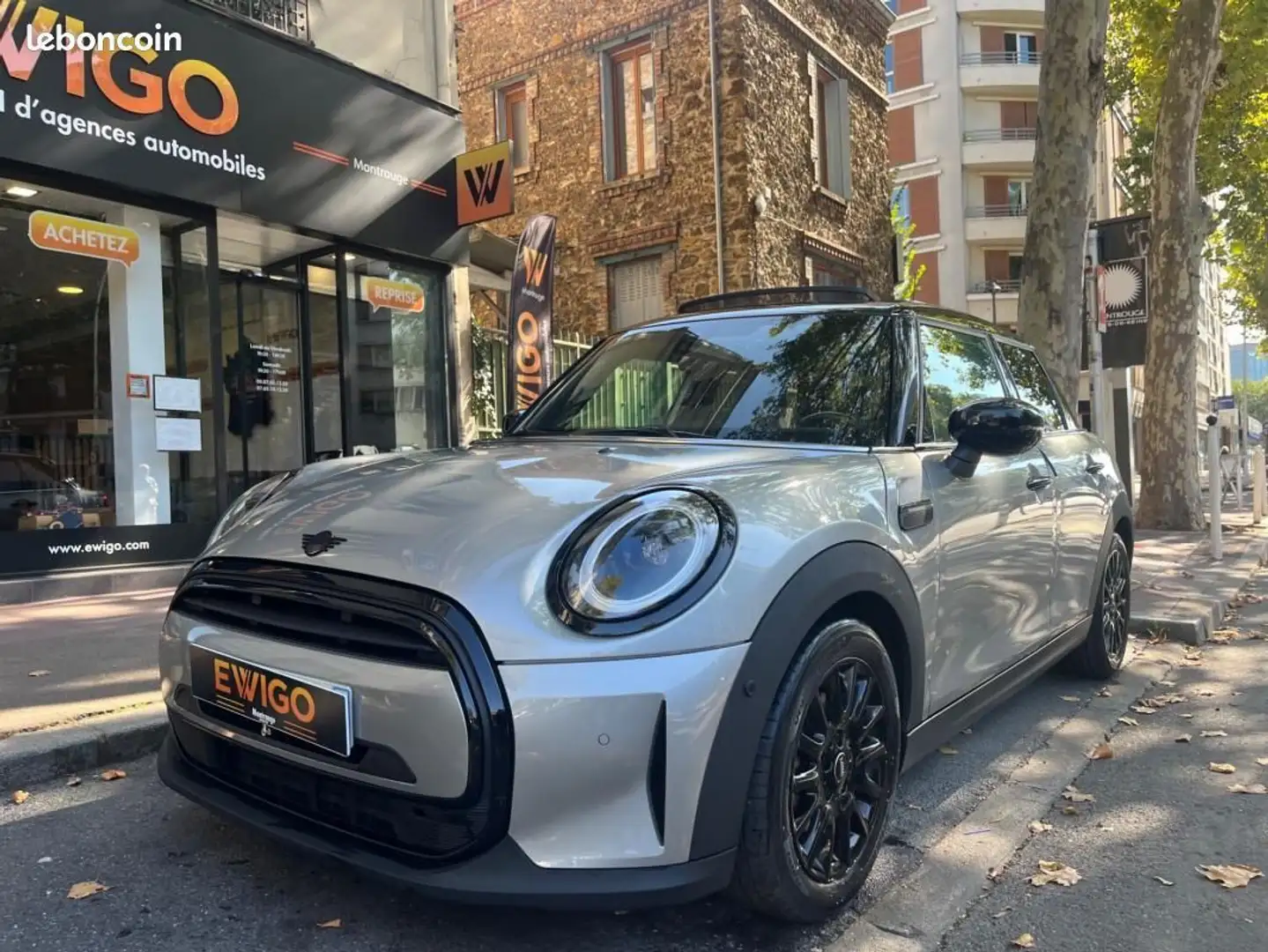 MINI Cooper 136ch Edition Premium BVA7 5P Grijs - 1