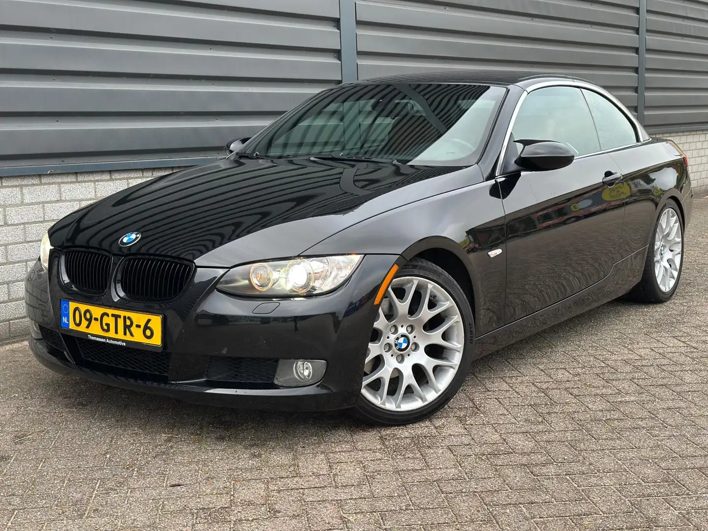 BMW 328 3-serie Cabrio 328i Executive |Leer |Cruise |Airco Zwart - 2