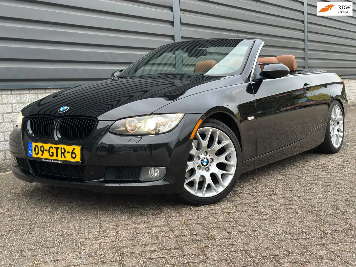 BMW 328 3-serie Cabrio 328i Executive |Leer |Cruise |Airco Zwart - 1