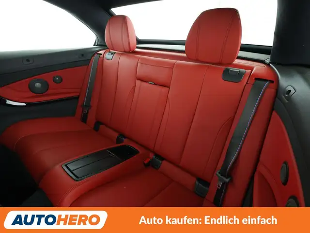 BMW 4 Series view 14