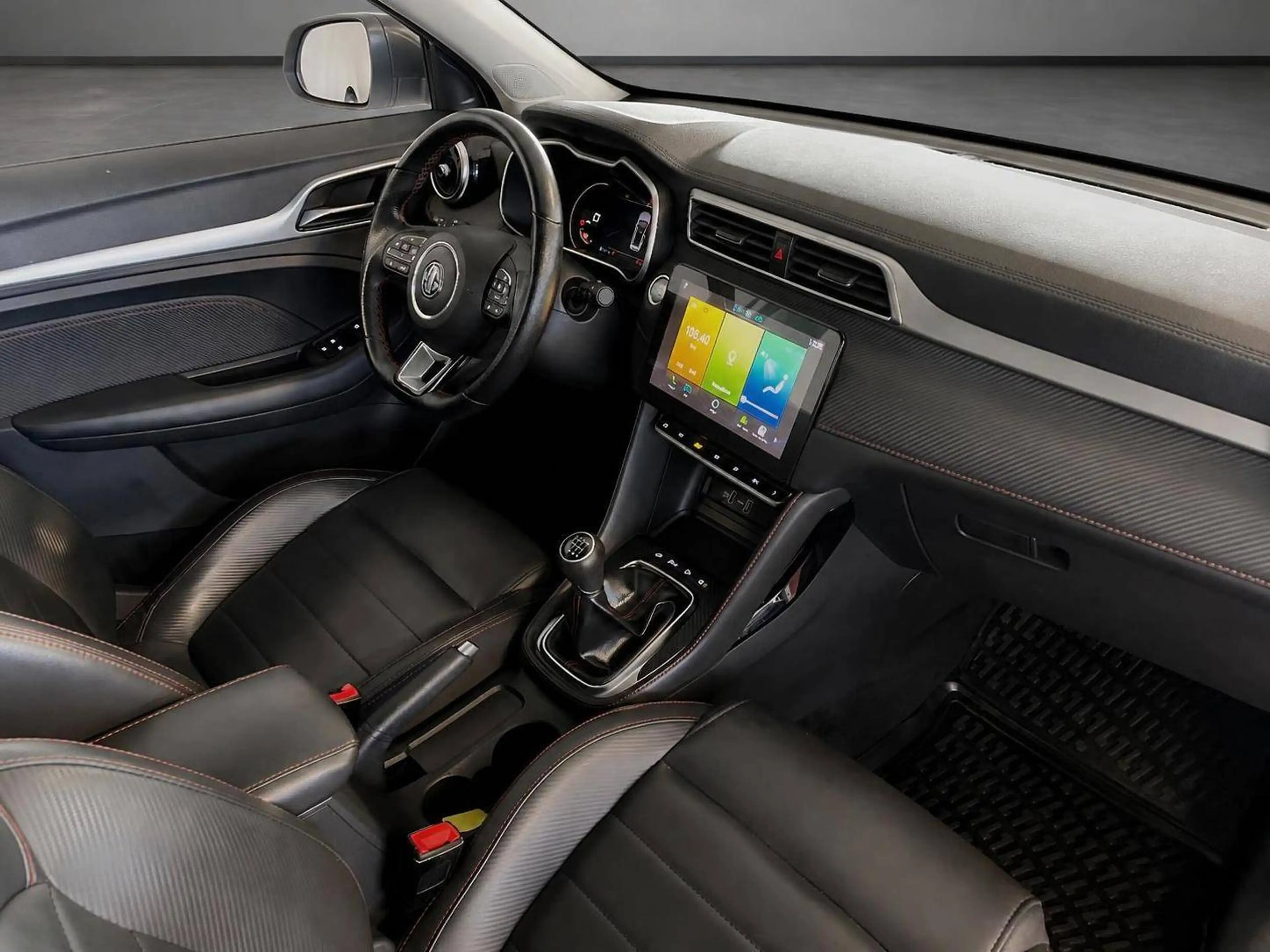 MG ZS Luxury / 1. Hand /Luxury / AppleCarPlay / DAB /Keyless GO \ — photo 13