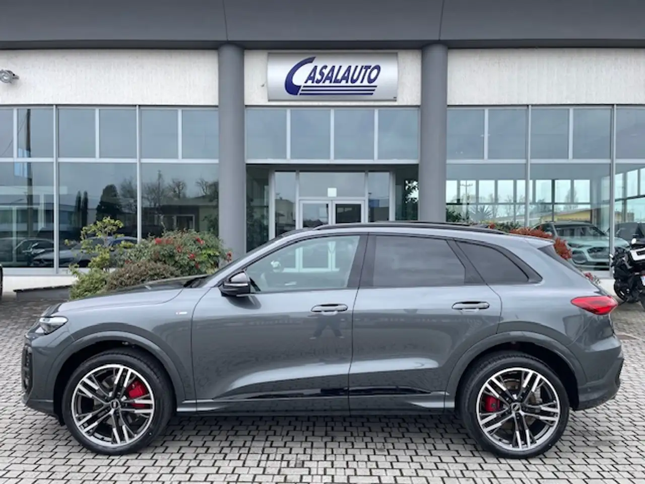 Audi Q5 S Line Edition TDI quattro S Tronic TETTO/21/TECH+ 2