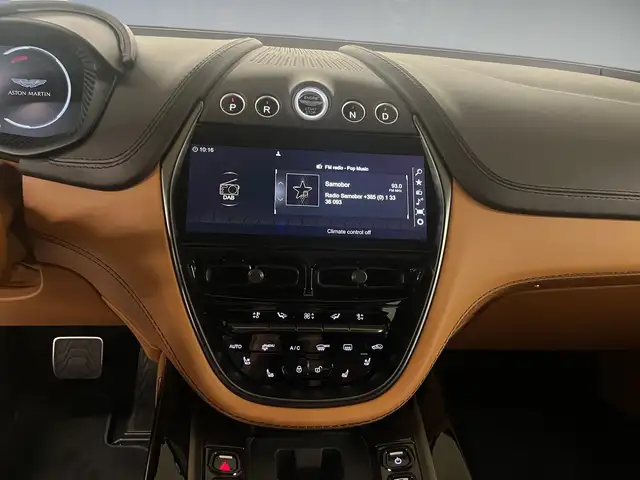 Aston Martin DBX 4.0 V8 TWIN TURBO Ansicht 18