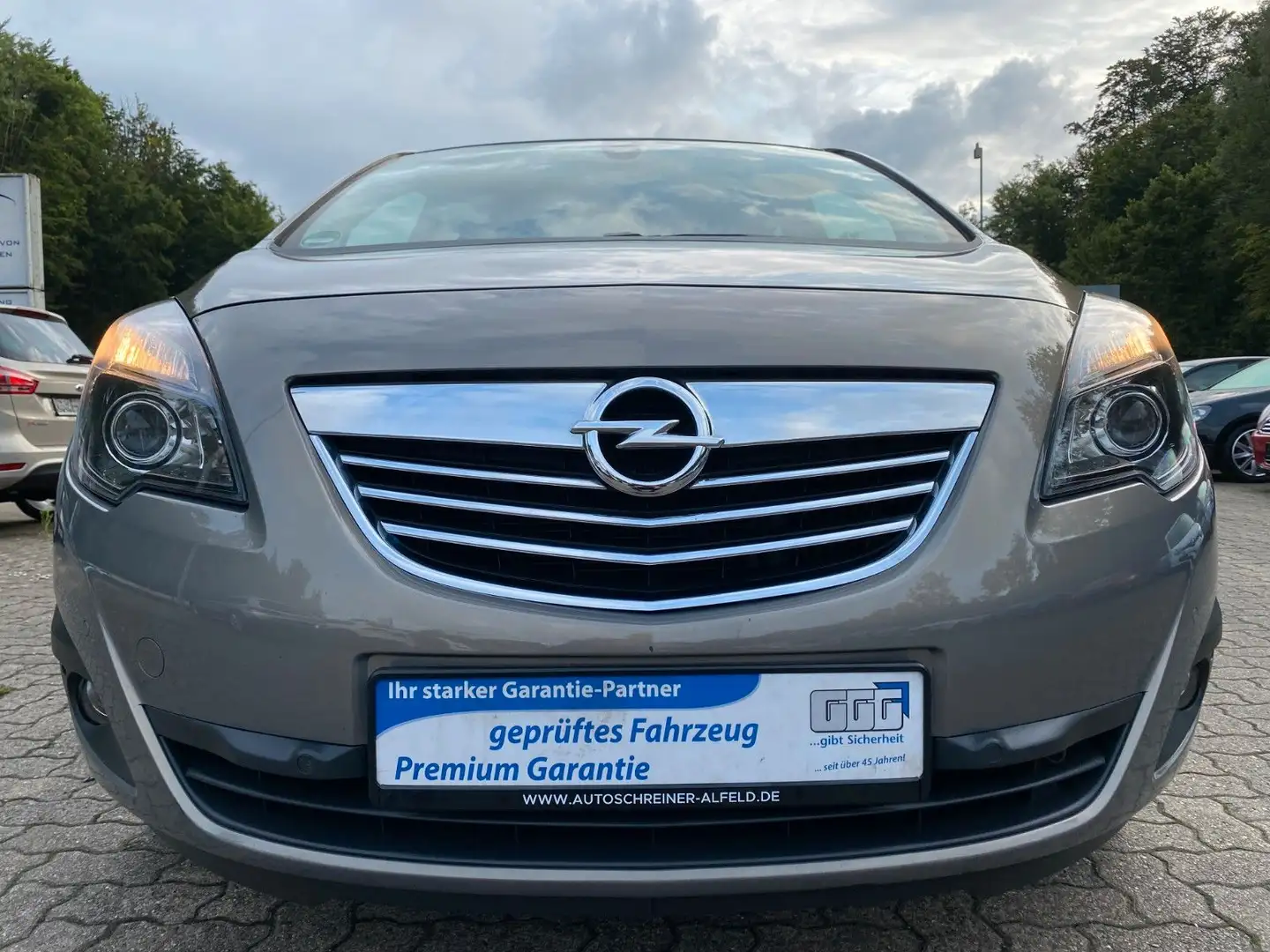 Opel Meriva B Innovation AUTOMATIK SHZ AHK Gris - 2