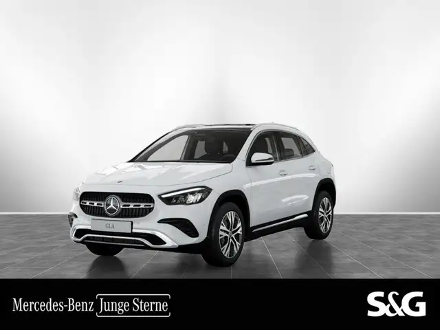 Mercedes-Benz GLA 180 Progressive PANO+CARPLAY+KAMERA+LED+18"