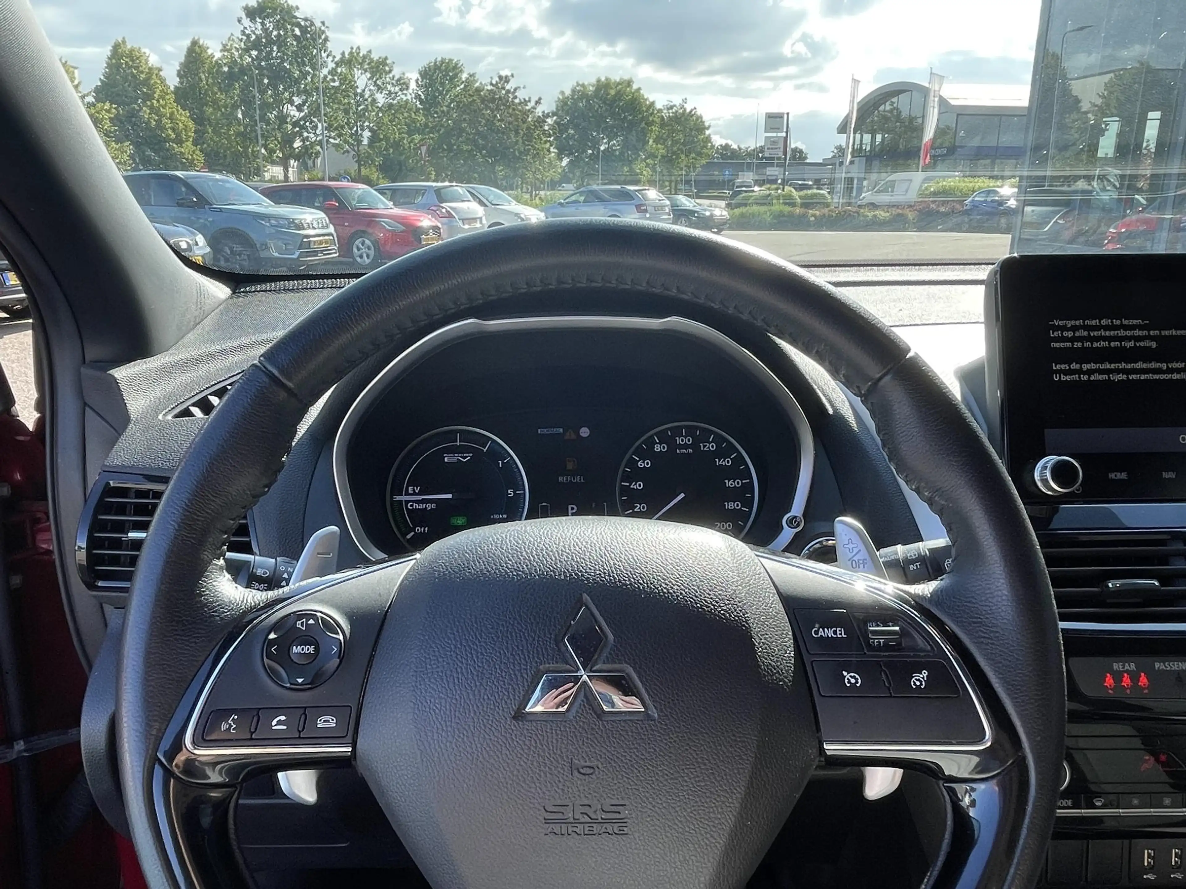 Mitsubishi Eclipse Cross 2.4 PHEV intense+ — photo 13