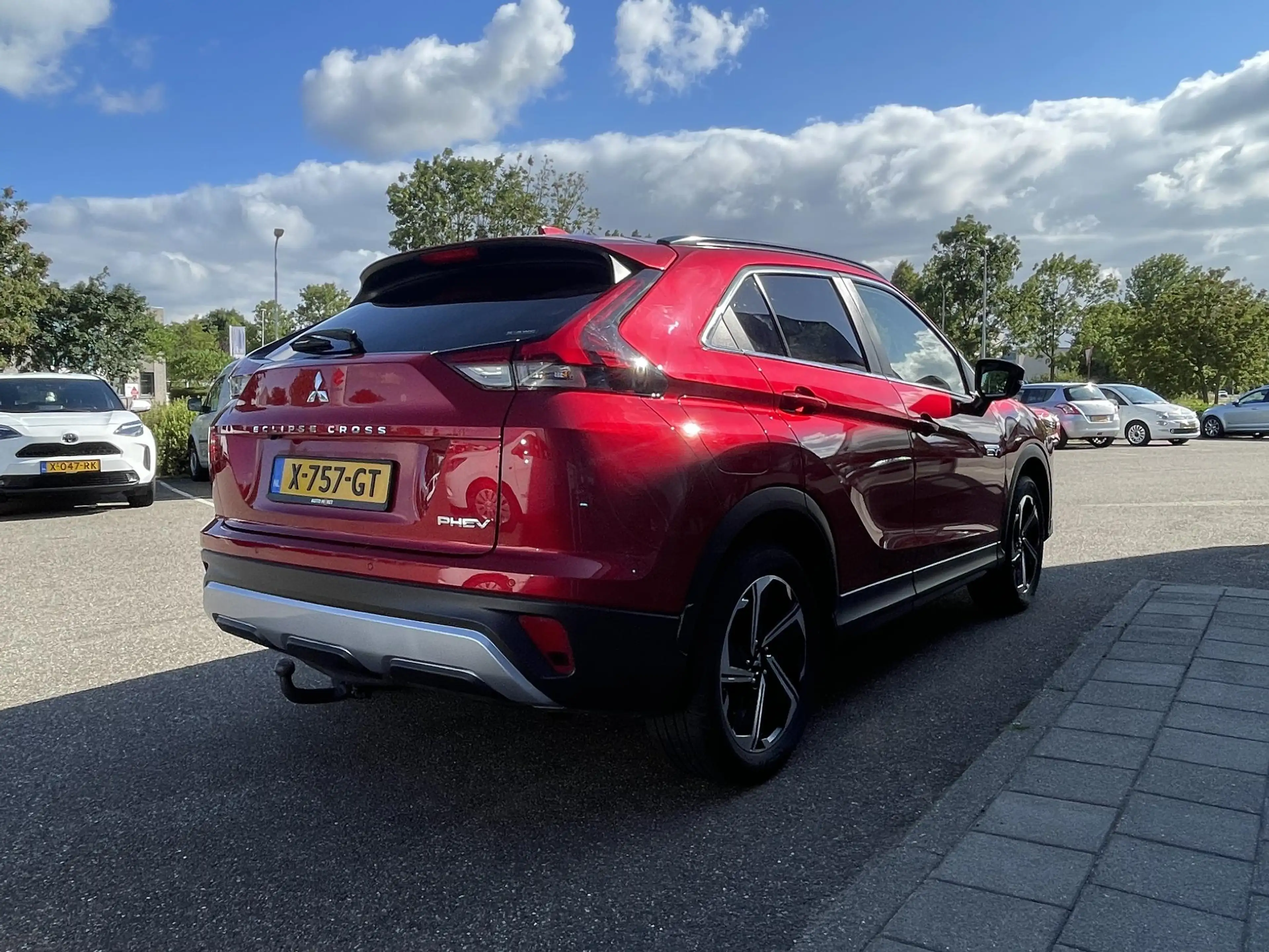 Mitsubishi Eclipse Cross 2.4 PHEV intense+ — photo 4