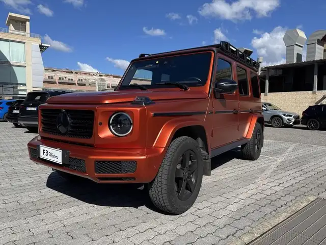 Mercedes-Benz G 400