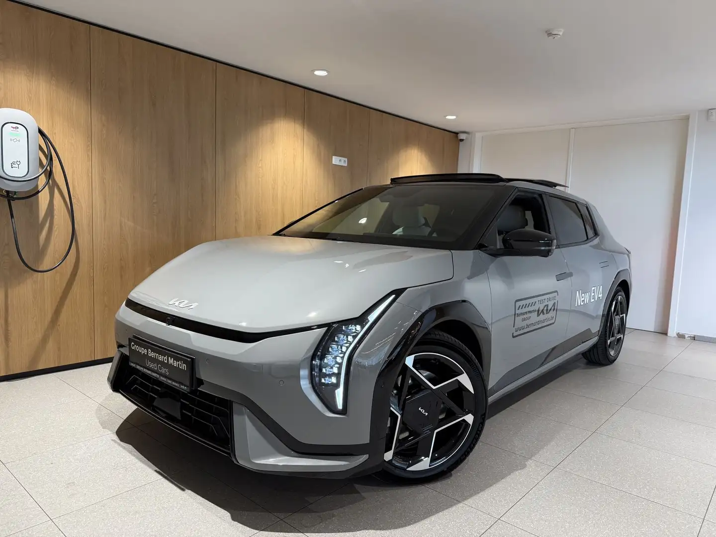 Kia EV4 GT Line + Pack Premium + Toit Ouvrant Gris - 1