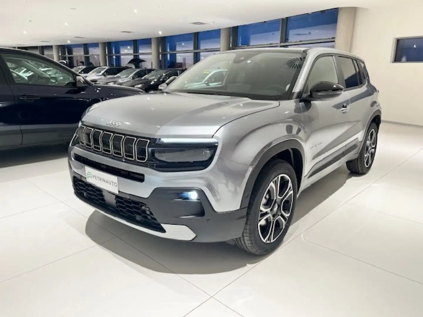 Jeep Avenger 1.2 Turbo MHEV DCT Summit MY'25 Km.Zero Gris - 2