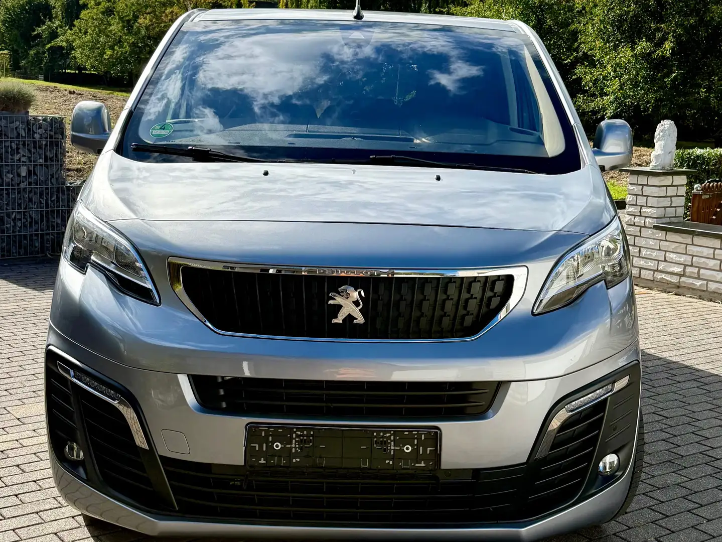 Peugeot Expert Expert BlueHDi 145 L2 2.0 BlueHDi 145 S Silber - 2