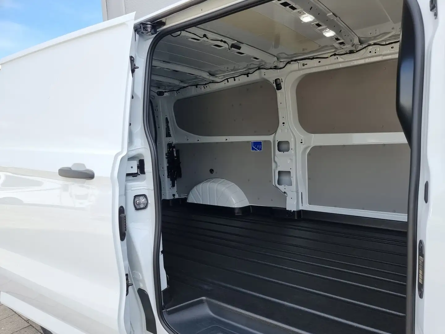 Ford NEU Transit Custom TREND 320 L1H1 Weiß - 1