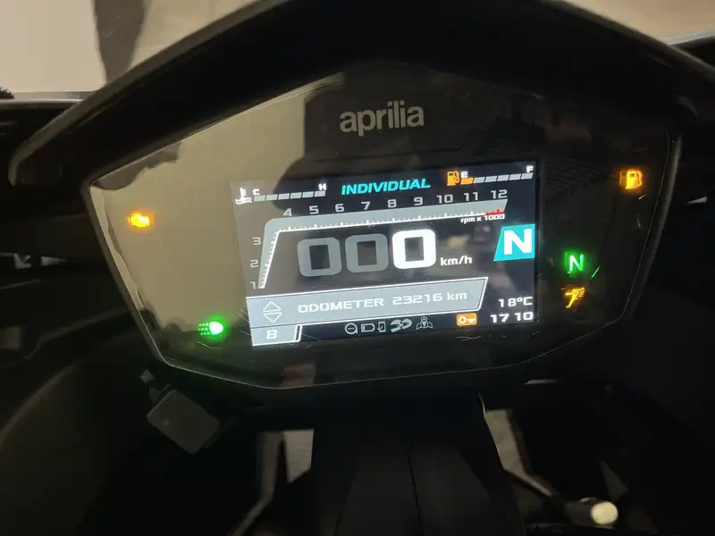 Aprilia RS 660 - foto 2