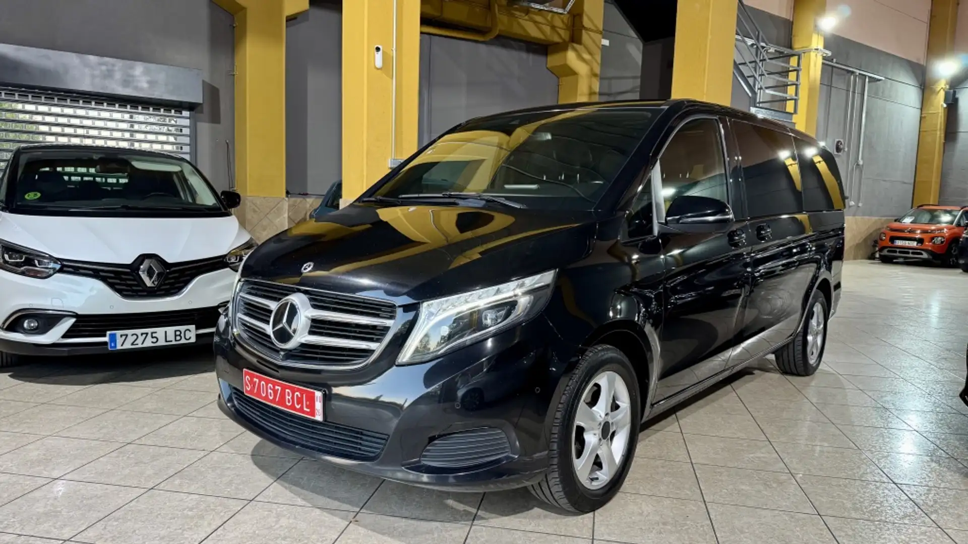 Mercedes-Benz V 250 250d Largo Avantgarde 7G Tronic Negro - 1