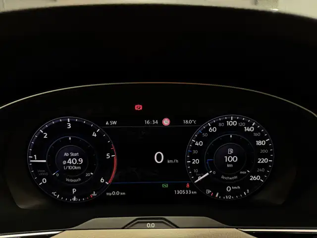 Volkswagen Passat view 14