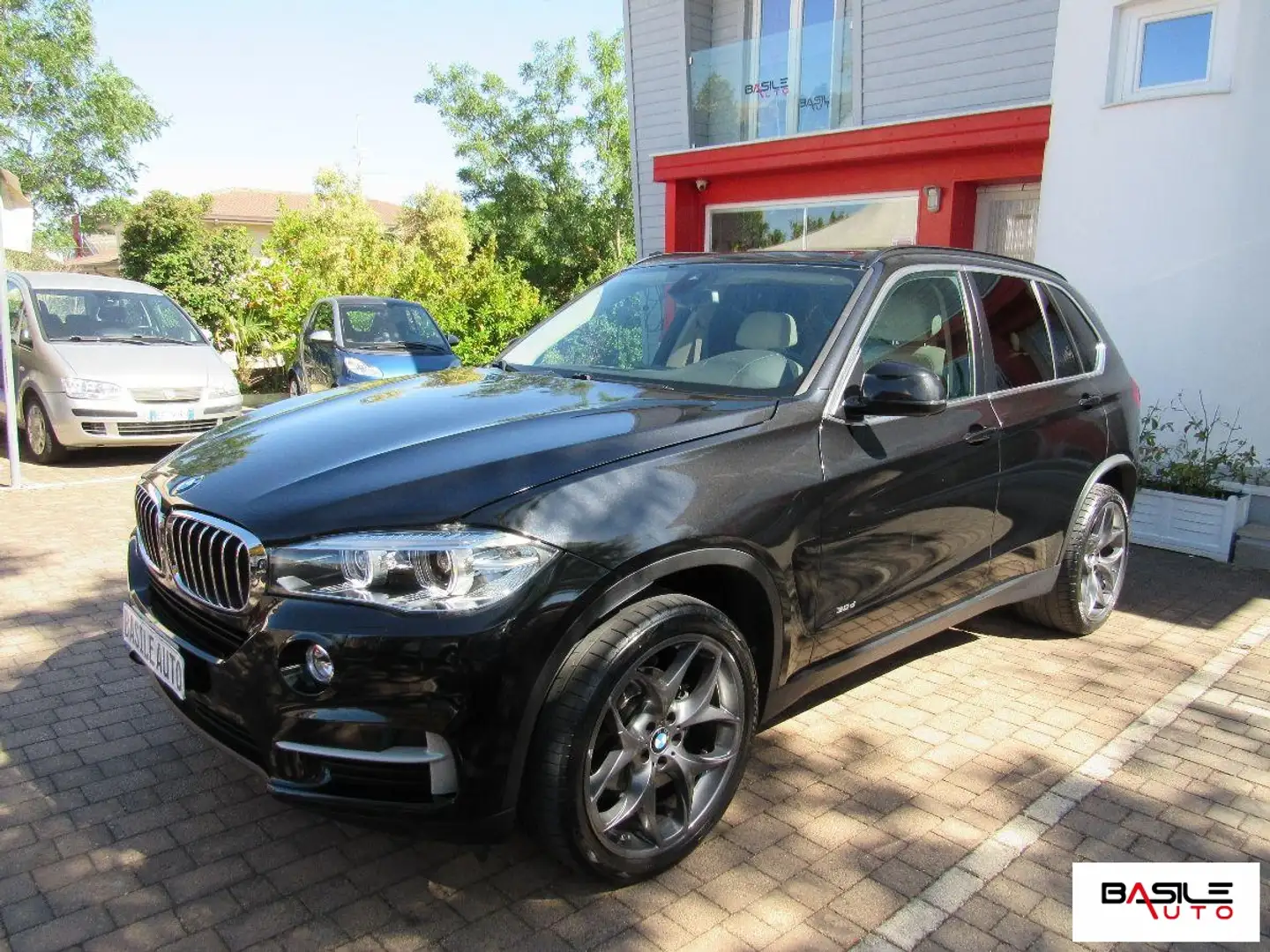 BMW X5 xDrive30d 258 CV Experience Nero - 2