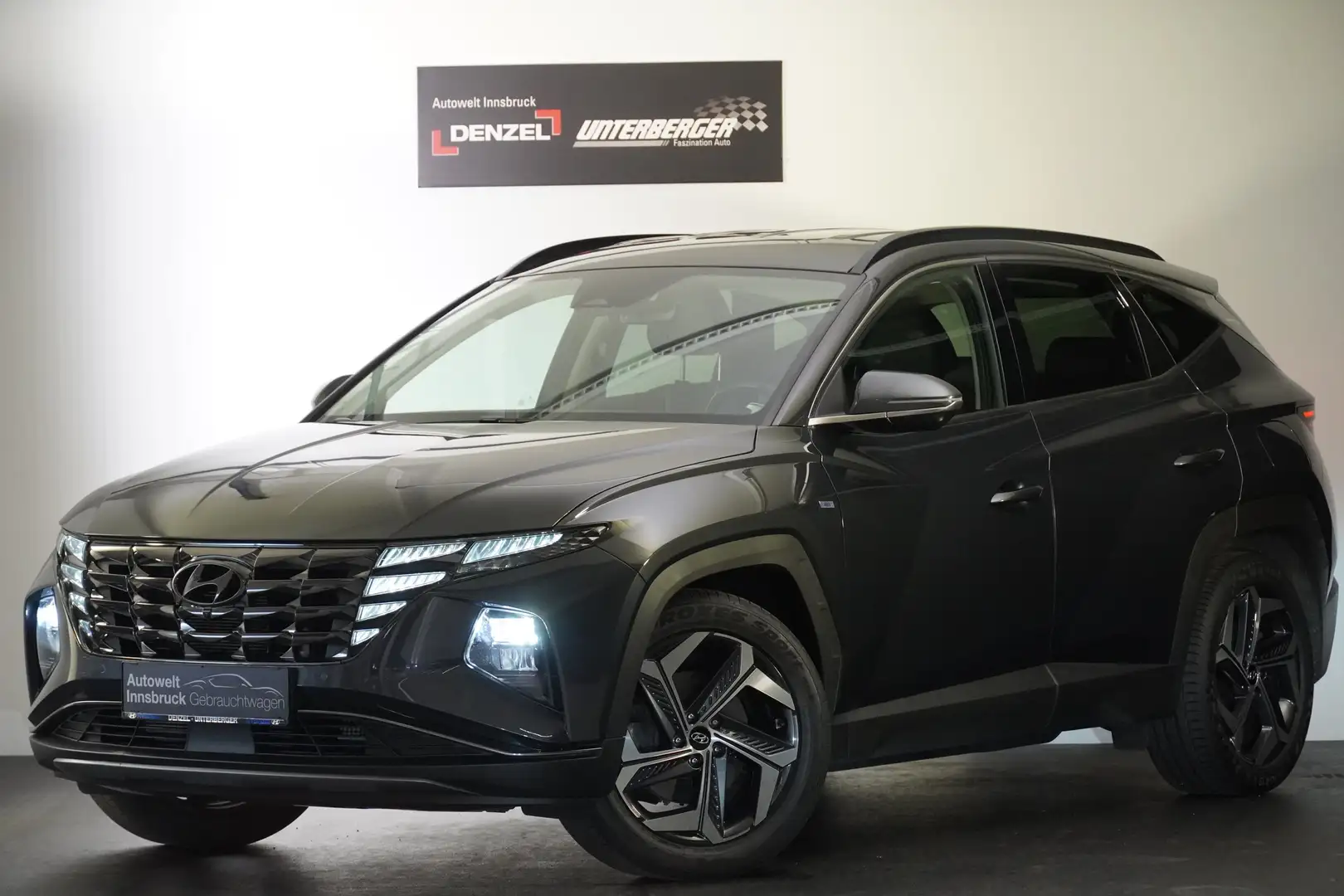 Hyundai TUCSON 1,6 CRDI 4WD 48V Prestige Line DCT Grau - 1