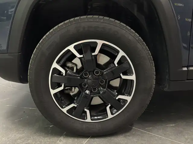 Jeep Compass view 13