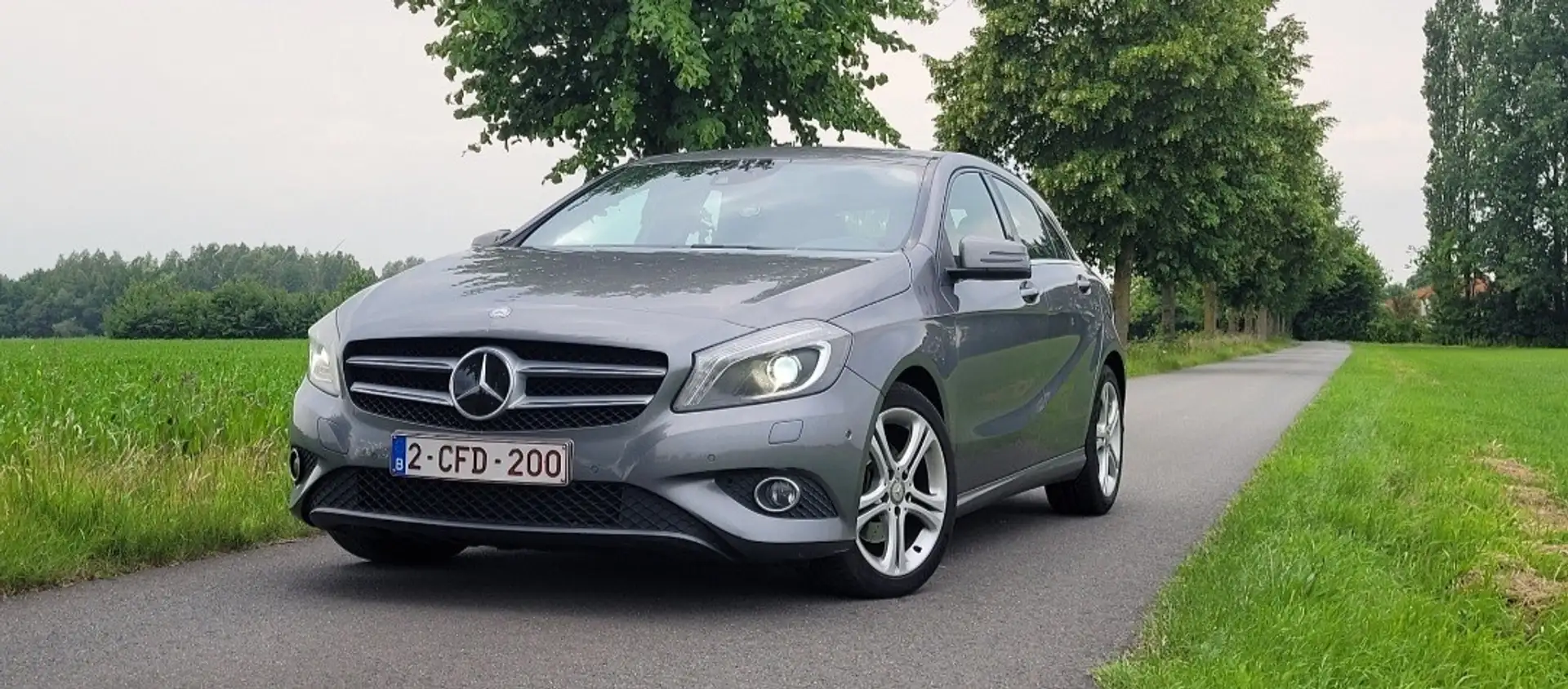 Mercedes-Benz A 220 A 220 CDI (BlueEFFICIENCY) 7G-DCT Urban Gris - 1