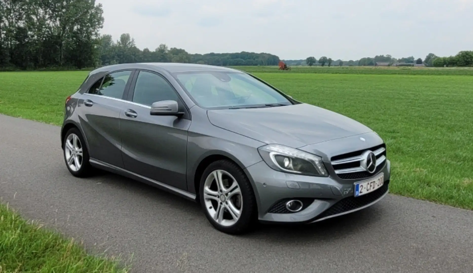 Mercedes-Benz A 220 A 220 CDI (BlueEFFICIENCY) 7G-DCT Urban Сірий - 2