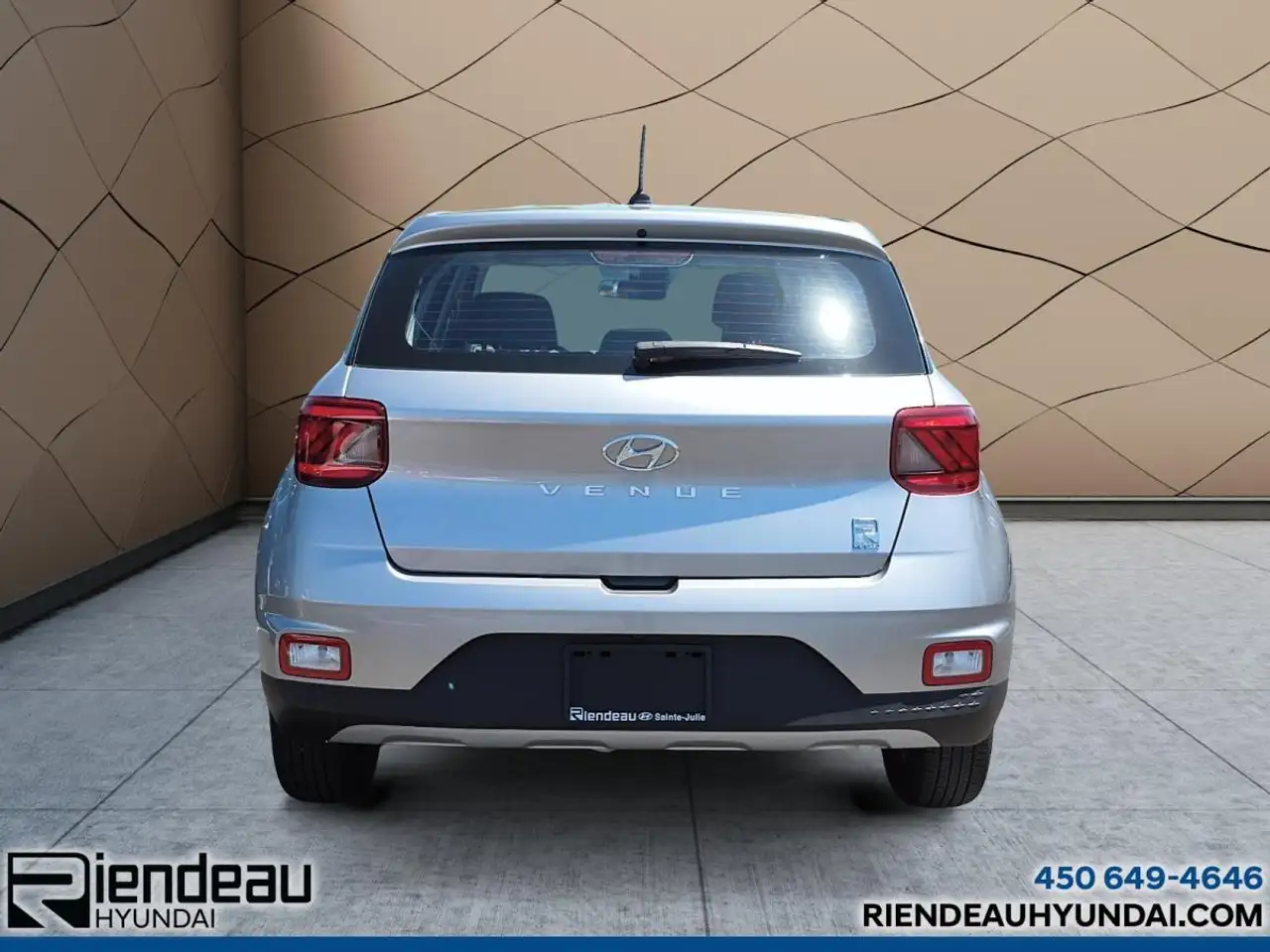 Hyundai Venue снимка Hyundai Venue