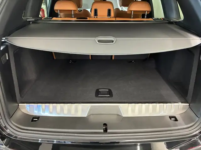 BMW X3 view 11