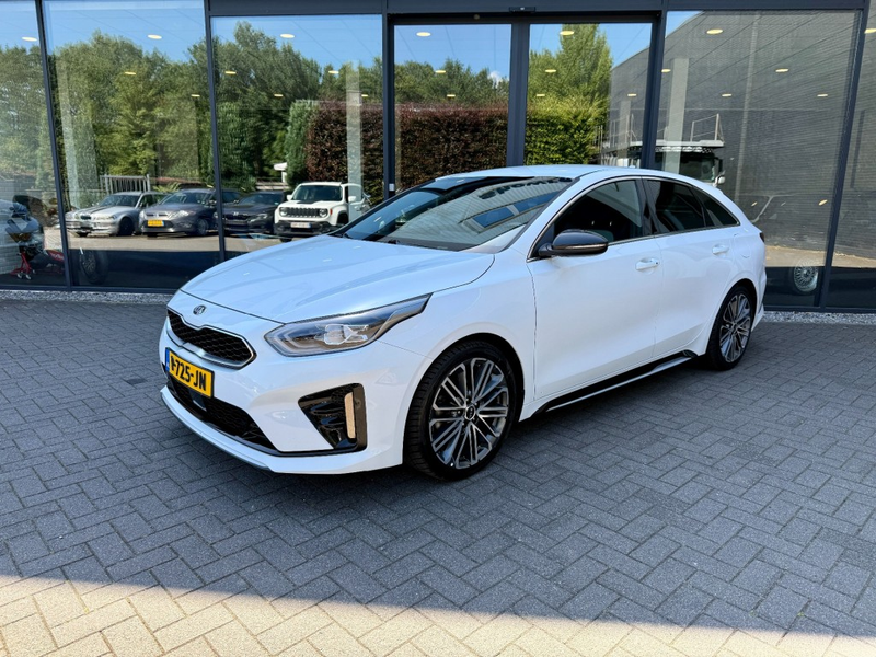 Kia ProCeed / pro_cee'd 1.4 T-GDI GT-LINE,LED,Adapt Cruise,Lane Ass.,Camer