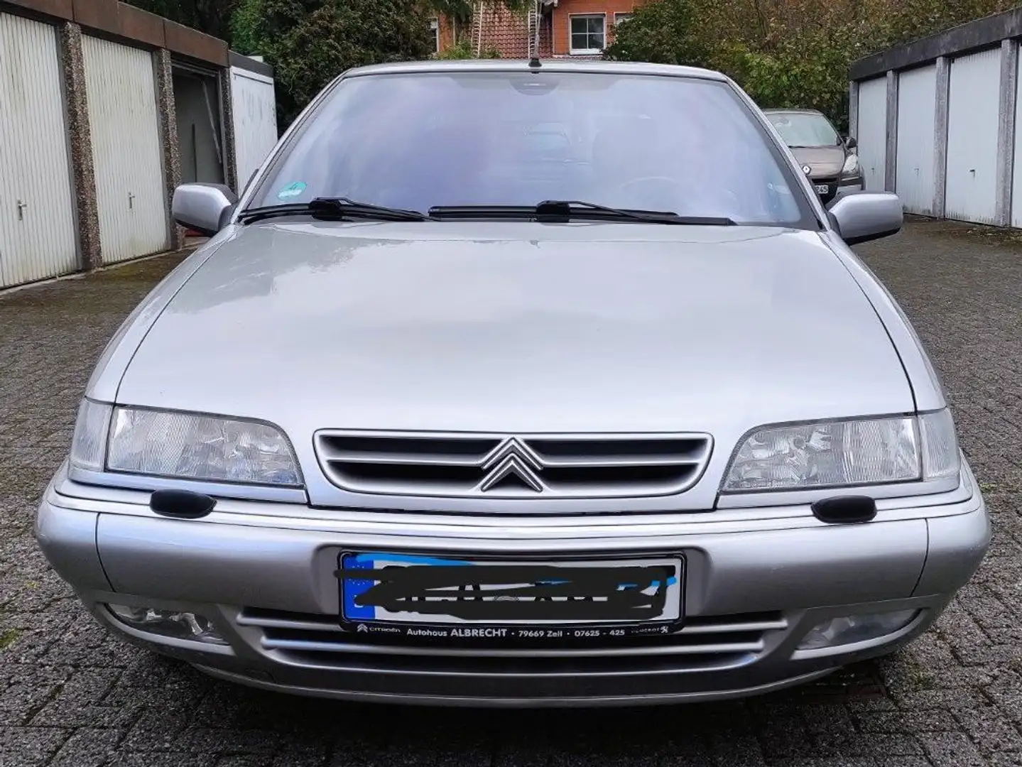 Citroen Xantia Exclusive 2,0 16V Grau - 2