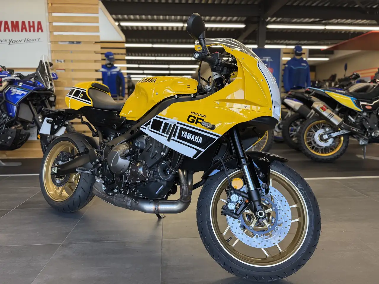 Yamaha XSR 900