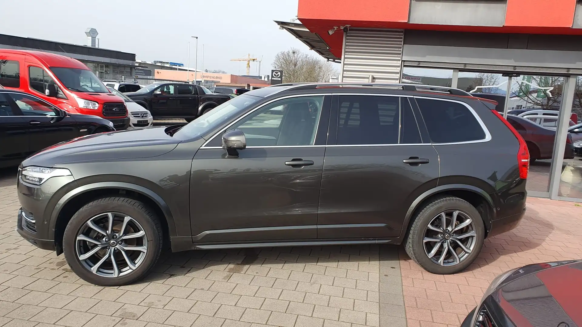 Volvo XC90 Momentum AWD, TÜV+Service NEU Grau - 2