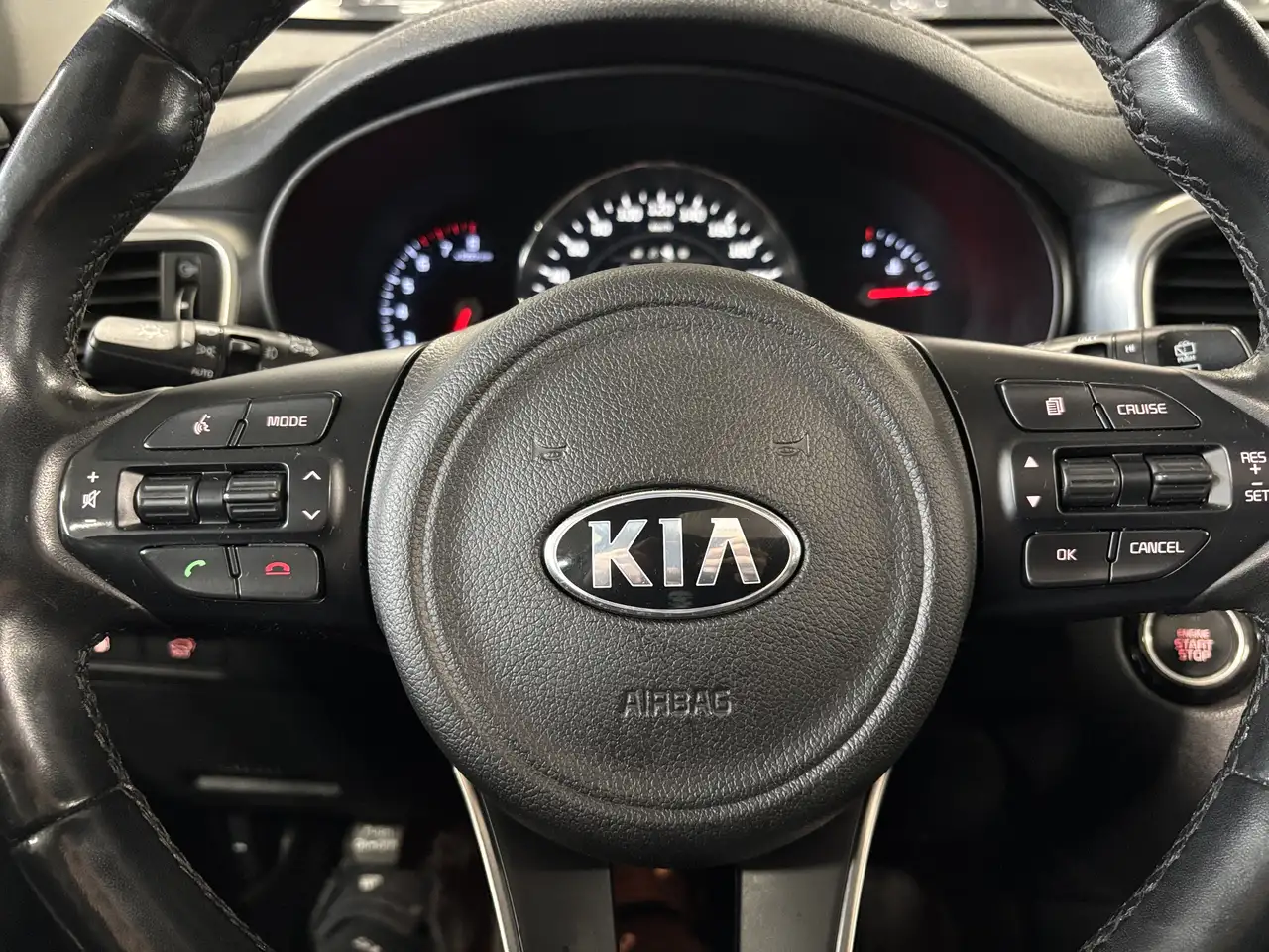 Kia Sorento снимка Kia Sorento