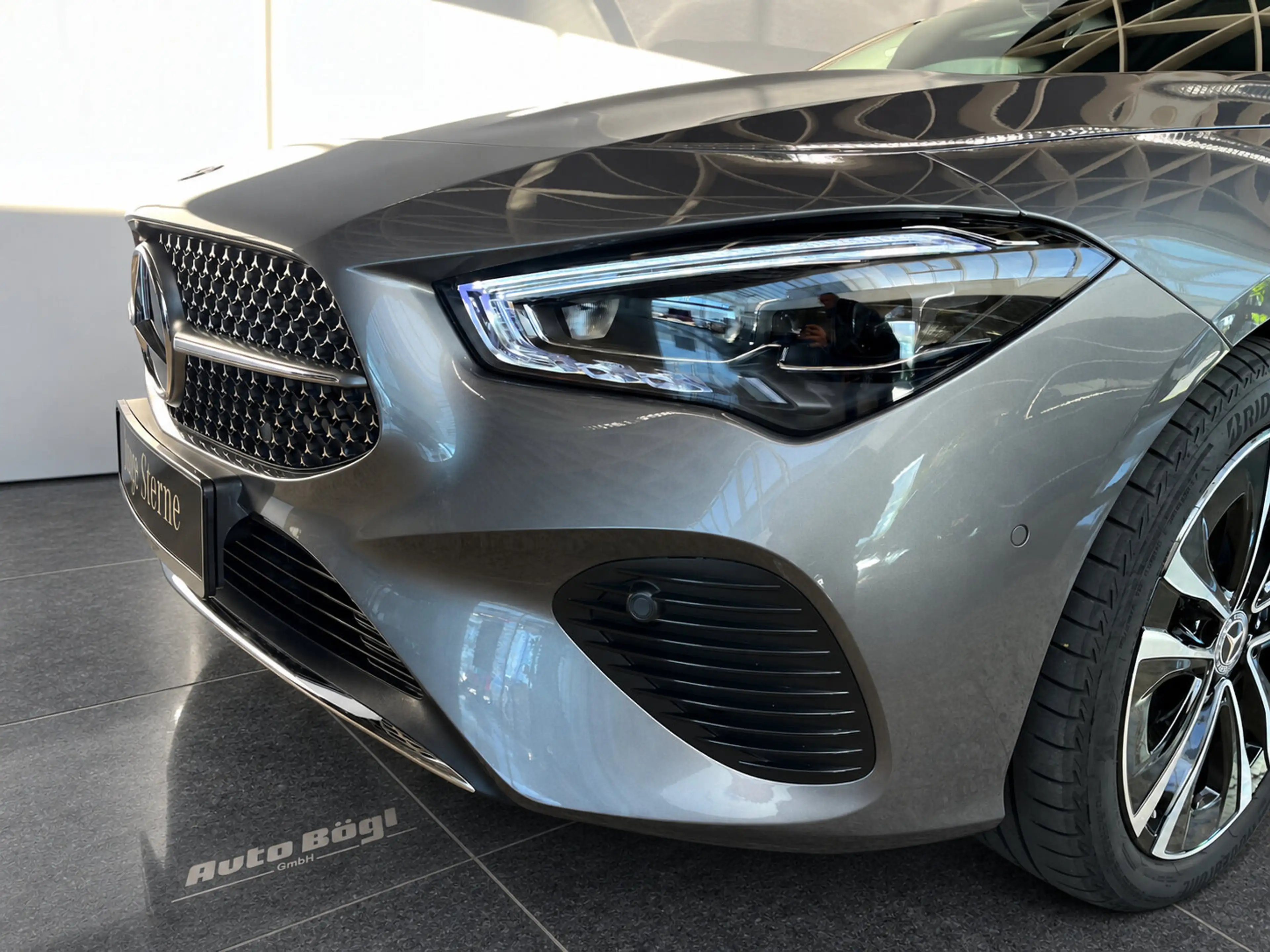 Mercedes-Benz CLA 180 CLA 180 SB Progressive Advanced/Fahrass/Multibeam — photo 2