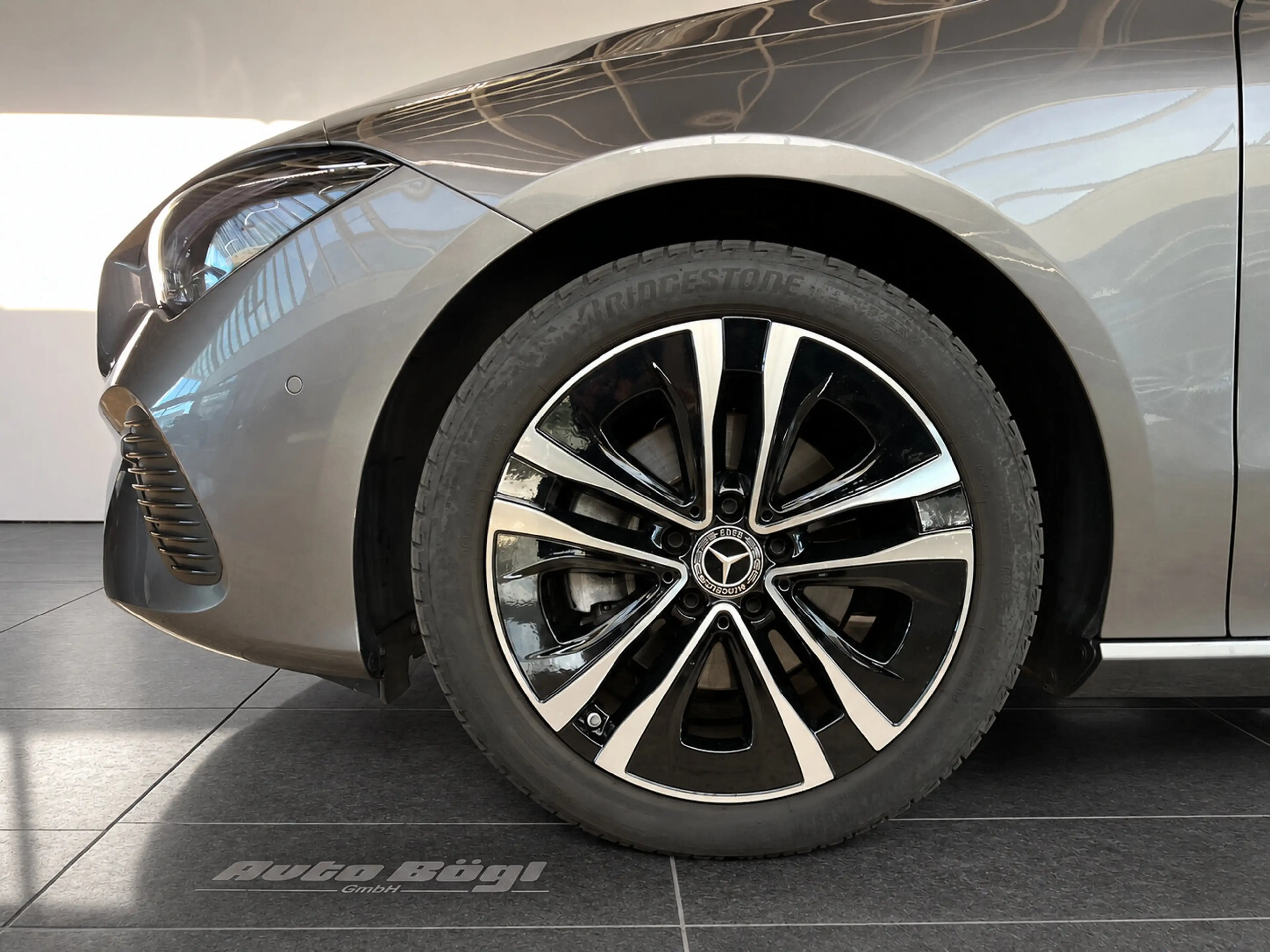 Mercedes-Benz CLA 180 CLA 180 SB Progressive Advanced/Fahrass/Multibeam — photo 8