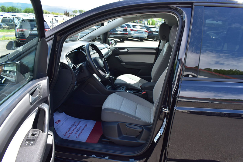 Volkswagen Touran Comfortline IQ.LIGHT+Kamera+7-Sitzer+ACC — photo 7