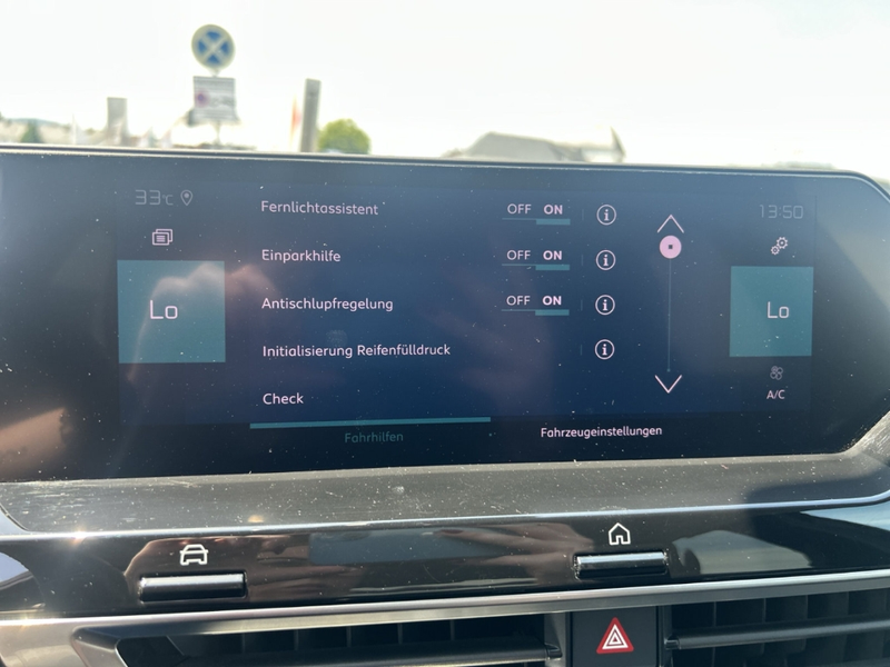 Citroen C4 -e Shine Elektromotor 136 — photo 13