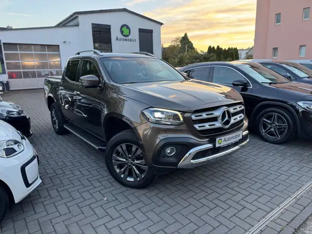 Mercedes-Benz X 250 d 4Matic Edition*NAVI*AHK*360°*LED