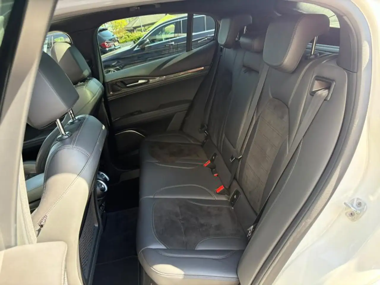 Alfa Romeo Stelvio 2021 — фото 15